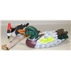 Image 1 : HAND CARVED AND PAINTED MALLARD DUCK AND