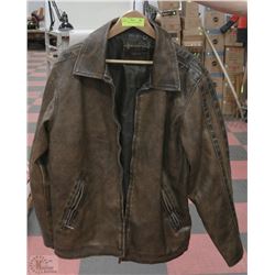 MEN'S MOTO LEATHER JACKET - SIZE M