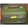 Image 1 : VINTAGE AMERICAN TOURISTER TRAVELING CASE
