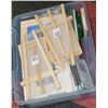 Image 1 : TOTE OF MINIATURE ART EASELS AND OTHER ART