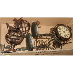 BOX W/PENDULUM WALL-MOUNT METAL