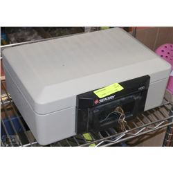 SENTRY SAFE WITH KEYS