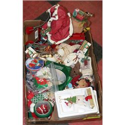 FLAT OF NEW CHRISTMAS ITEMS INCLUDING FIGURINES,