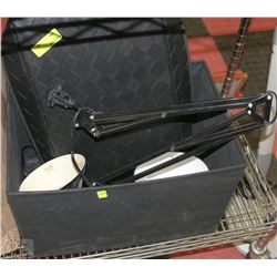 BOX OF WITH PAIR OF LAMPS