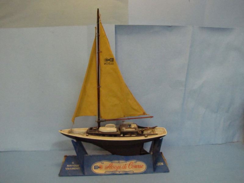 Eldon Racing Sloop