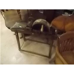 VINTAGE MANUAL WOOD CARDING MACHINE - WITH FLOOR S
