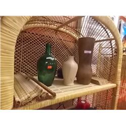 LOT OF VASES AND CANDLES - 4PC