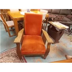 ANTIQUE OAK UPHOLSTERED MORRIS CHAIR ON CASTERS