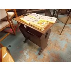 RECTANGLE SIDE TABLE WITH MAGAZINE STORAGE