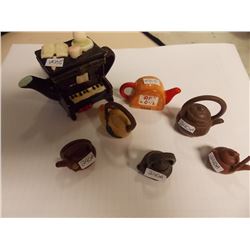 ASSORTMENT OF MINI TEA - 7 TTL - INCLUDES 1920 RED