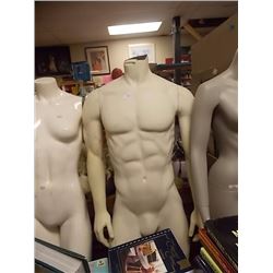 MANNEQUIN - LIFE SIZE - MALE