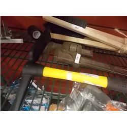 PICK - 1 ½ LB - NEW - FIBRE GLASS HANDLE - G000052