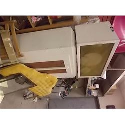 UNIQUE AUTO DRUM PLAYER & LARGE SPEAKER - HAND10 CONSTRUCTION