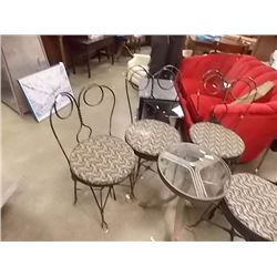VINTAGE WROUGHT IRON SODA SHOP CHAIRS - 4 X BID