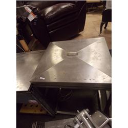 STAINLESS STEEL TANK WITH LID
