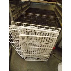 LOT OF MIXED WIRE RACKING