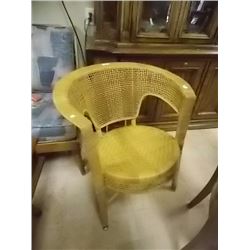 WICKER SIDE ARM CHAIR