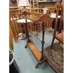 VINTAGE BLANKET STAND