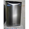 Image 2 : DANBY 4.4 CB FT COMPACT FRIDGE
