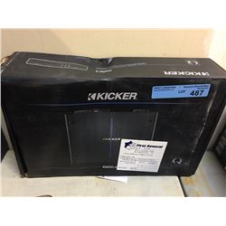 KICKER 4 CHANNEL CLASS D AMP