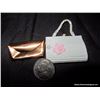 Image 4 : 7 Molded Plastic Handbags