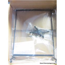 NIB Metal Clothes Rack w/4 Hangers