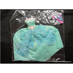 Sea Foam Green Oker Brand Fashion Gown NIP