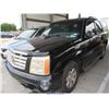 Image 2 : 2002 - CADILLAC ESCALADE