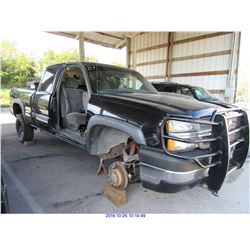 2004 - CHEVROLET SILVERADO