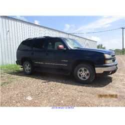 2002 - CHEVROLET TAHOE