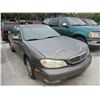 Image 1 : 2000 - INFINITI Q30