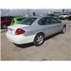 Image 4 : 2001 - FORD TAURUS