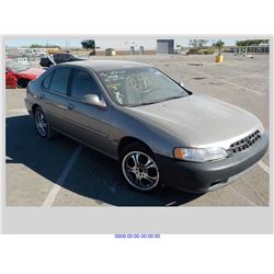 1999 - NISSAN ALTIMA