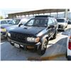 Image 2 : 1998 - NISSAN PATHFINDER