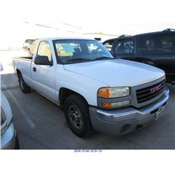 2004 - GMC SIERRA