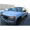 Image 2 : 2004 - GMC SIERRA