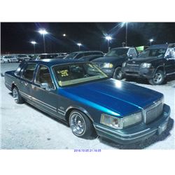 1994 - LINCOLN TOWN CAR