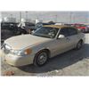 Image 2 : 2002 - LINCOLN TOWN CAR