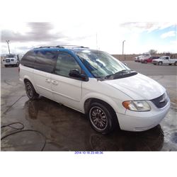 2003 - CHRYSLER TOWN AND COUNTRY