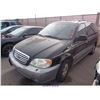 Image 2 : 2002 - KIA SEDONA / RESTORED SALVAGE
