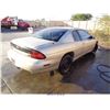 Image 4 : 1999 - CHEVROLET MONTE CARLO