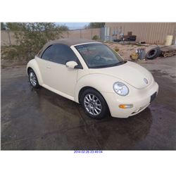 2004 - VOLKSWAGEN NEW BEETLE
