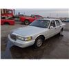 Image 2 : 1997 - LINCOLN TOWN CAR / RESTORED SALVAGE