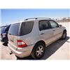 Image 4 : 2002 - MERCEDES BENZ ML500