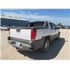 Image 4 : 2002 - CHEVROLET AVALANCHE // REBUILT SALVAGE TITLE