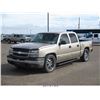 Image 2 : 2006 - CHEVROLET SILVERADO // TEXAS REGISTRATION ONLY/ REBUILT SALVAGE