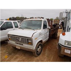 1988 FORD ECONOLINE 350 WATER TRUCK, VIN/SN:1FDKE30G1JHA56293 - GAS ENGINE, A/T, 13' FLATBED BODY, W