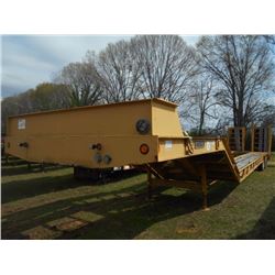1994 ETNYRE LOWBOY, VIN/SN:Q25414 - TRI-AXLE, 48', 4' DOVETAIL, HYD RAMPS, WNCH, 215/75R17.5 TIRES