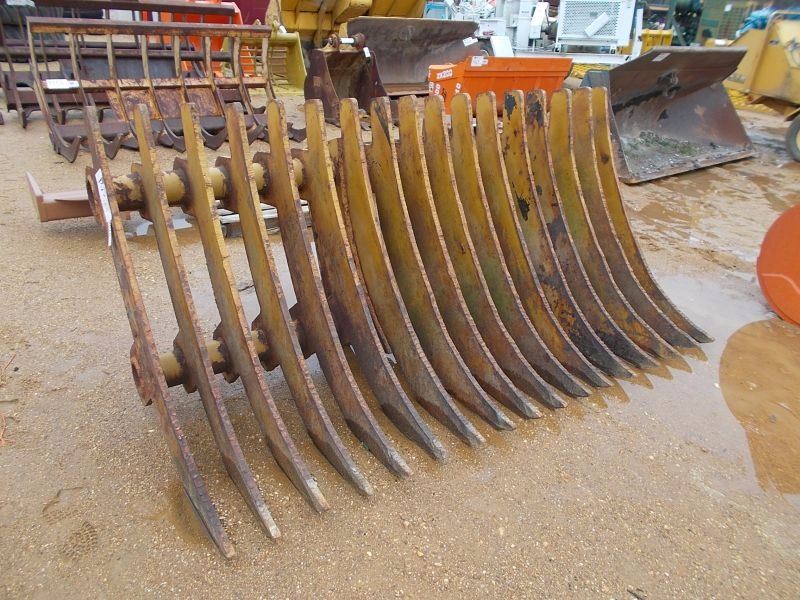 9' BRUSH RAKE, FITS WHEEL LOADER