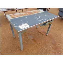 METAL TABLE, - 30" X 48"